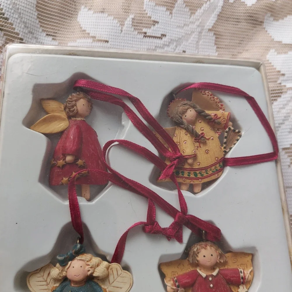 Debbie Mumm Holiday Collection Angel Ornaments Set of 4 Folk Art Christmas Resin